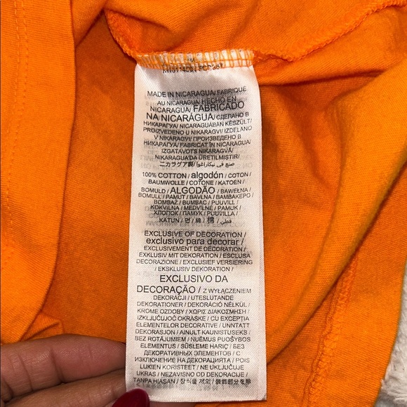 Nike Women’s Vibrant Orange Tennessee Tee, Size Medium - Picture 6 of 7